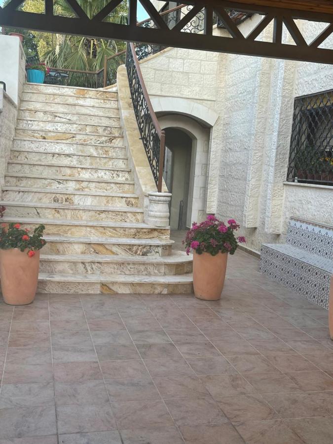 Beautifull Rooftop With An Amazing Terrace View Apartment Amman
